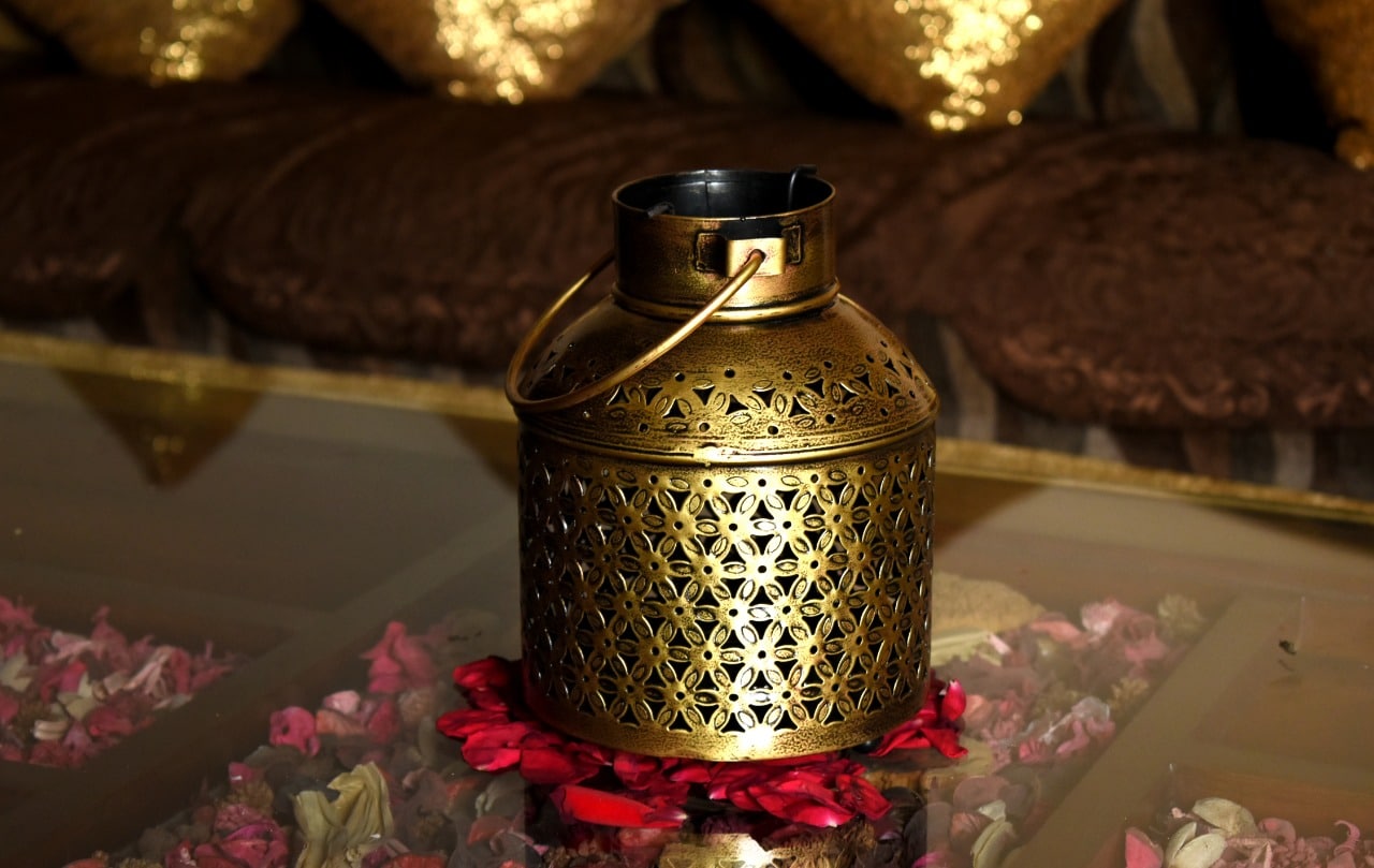 Lantern, Candle Holder, T-light Holder, Traditional Lantern, Modern Lantern, Antique Gold, House2home, h2h , Hanging Lantern, Moroccan, hanging Lantern, Dhuni, Balti Lantern, Carved Lantern, Milk Cane