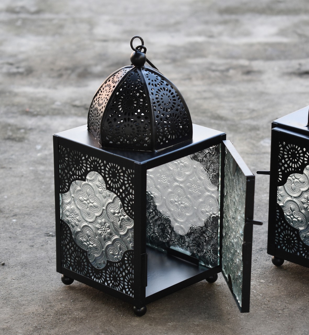 Lantern, Candle Holder, Multi Colored Lantern, Candle Holder, Tlight Holder, Traditional Lantern, House2home, h2h , Hanging Lantern, Moroccan, hanging Lantern