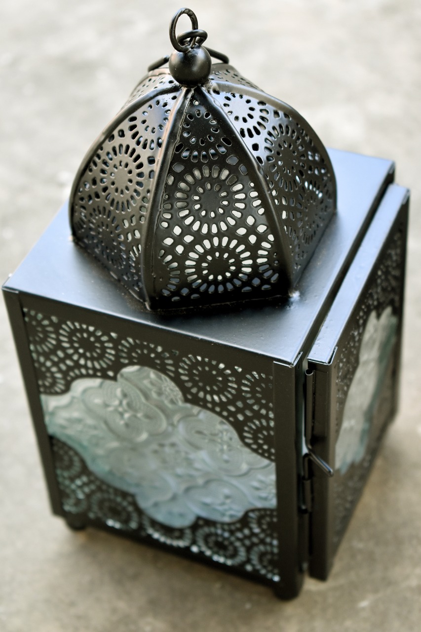 Lantern, Candle Holder, Multi Colored Lantern, Candle Holder, Tlight Holder, Traditional Lantern, House2home, h2h , Hanging Lantern, Moroccan, hanging Lantern