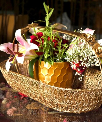 Oval Metal Wire Hamper basket Gift Basket Truso Packing house2home, h2h, Gift Basket, wedding Gift, house warming, holiday basket, room hamper
