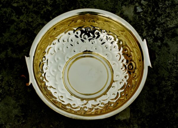 Urli, Brass Urli, Carved Metal Urli, Hamper Basket, Gift Pack, Home Decor, Decorative, Party Decoration, Table Decor, house warming, house2home, h2h, flower decoration, Decorative Urli, Urli With Stand, Urli Set, Flower Decoration, Home Decor, Diwali Gift, house2home, h2h, Urli With Stand, Urli, Lotus Urli, Petal Shaped Urli, Metal Urli, Hamper Basket, Gift Pack, Home Decor, Decorative, Party Decoration, Table Decor, house warming, house2home, h2h, flower decoration, lotus Urli, Hamper Pack, Gift Basket, Holiday Basket, parat, decor, decorative, flower decoration, home decor, diwali Decor, Return Gift, Diwali Gift, Moradabad Metal, Moradabad Handicrafts, Metal, Manufacturer, Gifts Manufacturer, Urli Manufacturer