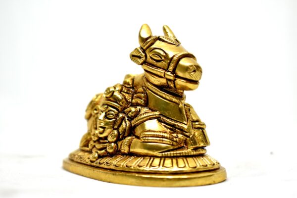 Anniversary Gifts, Brass, Corporate Gifts, diwali, festive, gift, god, House 2 home, house to home, House warming, gifts, House2home, idol, idols, murti, peetal, pital, pratima, statue, Wedding, Wedding Gifts, pooja, pooja gift, pooja article, home décor, Brass Decorative, Decorative Accents, décor, Golden, h2h, nandi, cow, brass cow