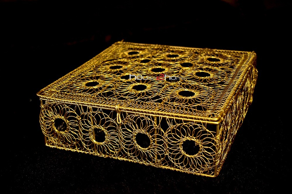 Bow Hamper, Metal Wire, Wire Box, Gift Box, Golden, Wire Mesh, Hamper BAsket, Return Gift, Gift Distribution, Diwali Gift, Wedding Pack, Truso Packing, House2home, house 2 home, h2h