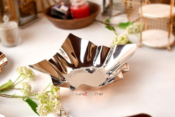 Platter, stainless steel, Steel, gift, Golden Platter, Snack Server, Server, Snack, dry fruit serving, diwali gift, corporate gift, wedding gift, anniversary gift, return gift, house2home, h2h, house to home, food safe, food warmer, snack, Rose GOld Platter, Copper Platter, fruit serving, potpourri bowl, Urli, Golden Urli, Washable Urli, Flower Decor, Chip & Dip