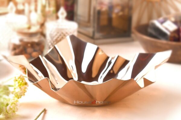 Platter, stainless steel, Steel, gift, Golden Platter, Snack Server, Server, Snack, dry fruit serving, diwali gift, corporate gift, wedding gift, anniversary gift, return gift, house2home, h2h, house to home, food safe, food warmer, snack, Rose GOld Platter, Copper Platter, fruit serving, potpourri bowl, Urli, Golden Urli, Washable Urli, Flower Decor, Chip & Dip