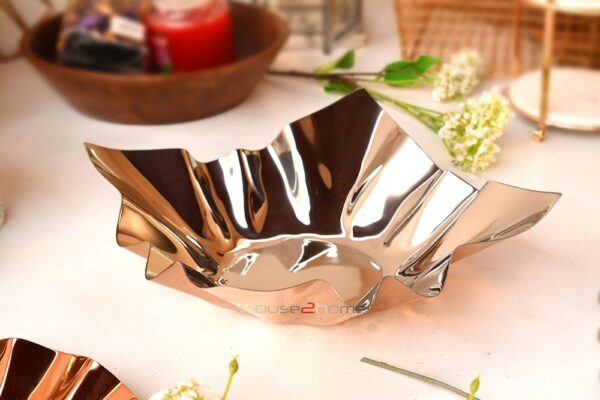 Platter, stainless steel, Steel, gift, Golden Platter, Snack Server, Server, Snack, dry fruit serving, diwali gift, corporate gift, wedding gift, anniversary gift, return gift, house2home, h2h, house to home, food safe, food warmer, snack, Rose GOld Platter, Copper Platter, fruit serving, potpourri bowl, Urli, Golden Urli, Washable Urli, Flower Decor, Chip & Dip
