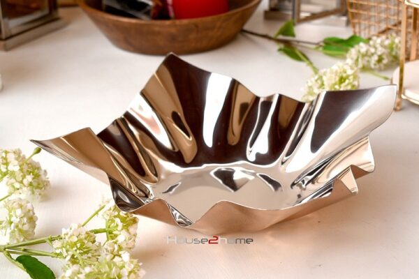 Platter, stainless steel, Steel, gift, Golden Platter, Snack Server, Server, Snack, dry fruit serving, diwali gift, corporate gift, wedding gift, anniversary gift, return gift, house2home, h2h, house to home, food safe, food warmer, snack, Rose GOld Platter, Copper Platter, fruit serving, potpourri bowl, Urli, Golden Urli, Washable Urli, Flower Decor, Chip & Dip