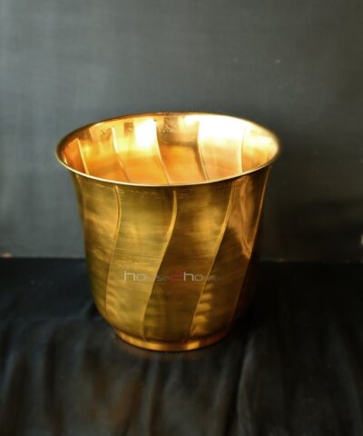 Accents, Ascent, blomster, box, brass Bin, Brass Dutbin, brass planter, Carved, decor, decorative, Decorative Accents, Decorative Planter, design, DIY, Dustbin, etsy, flower pot, flowers, garden, gardendecor, gardendesign, gardener, gardening, gift, golden vase, h2h, hammered flower pot, hammered vase, Hamper Basket, Hamper Box, handmade, home, home decor, home decorations, Home Decorative, homedecor, House 2 home, house warming, House2home, houseplantclub, houseplants, indoor flower pot, Indoor Planter, indoorplants, interi, interior, Interior Decor, interiordesign, Jar, modern flower vase, nature, office decorations, plantaddict, plante, planter, planters, plantlady, plantlife, plantlover, plantpot, plantpots, plants, plantsmakepeoplehappy, plantsofinstagram, plantstagram, Pot, pots, Return Gift, shoplocal, smallbusiness, succulents, vase, vintage, Wedding Decor, Wedding Gift, Wine Chiller, Wine Cooler