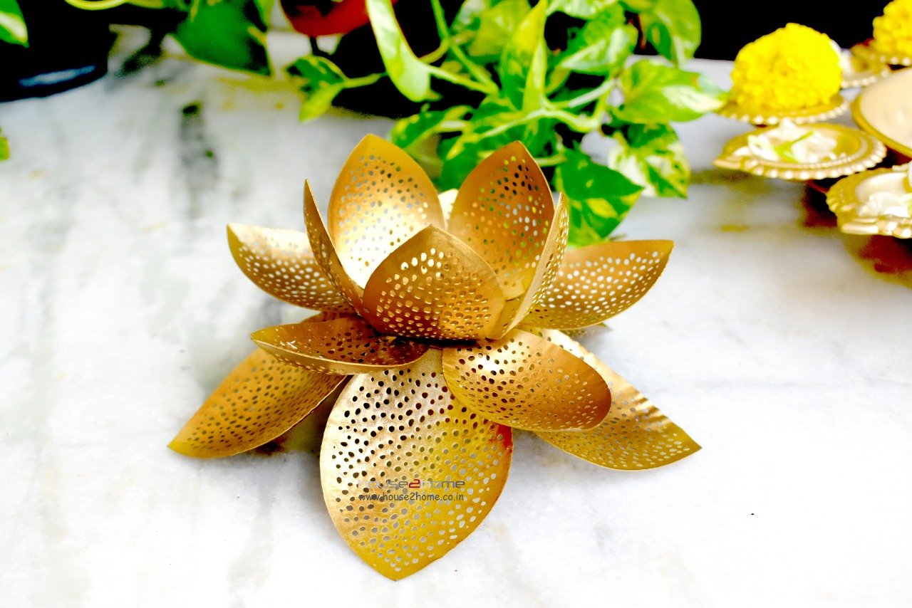 Shadow Candle Holder, Tlight Holder Set, Candle Holder Set, House2home, h2h, Modern Candle Holder, Modern Lantern, Shadow diya, Table Decor, Abstract, Tree Shadow Diya, Diwali Décor, Gift, Return Gift, Lotus Flower, Lotus Candle Holder, Lotus Shadow Diya, Home Decor, Diwali Gift, Diwali Decor, house2home, h2h, Gold Lotus