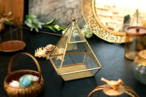 HOME DECOR